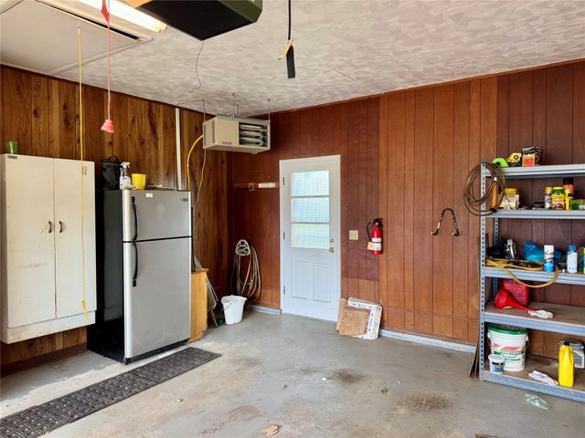 3651 DELMAR Drive, Millcreek, PA 16506