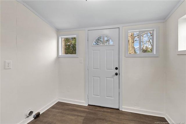 704 S Elm Avenue, Dunn, NC 28334