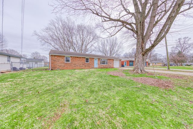 1304 Douglas Lane, Anderson, IN 46017