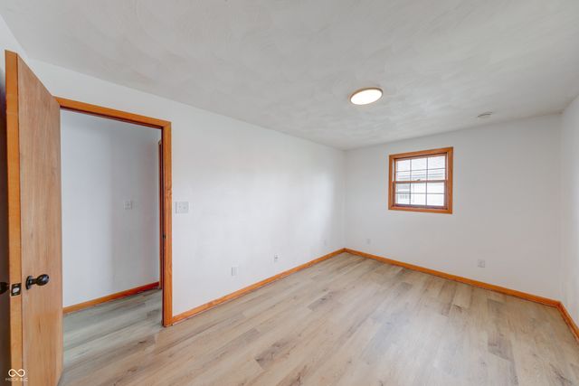 1304 Douglas Lane, Anderson, IN 46017