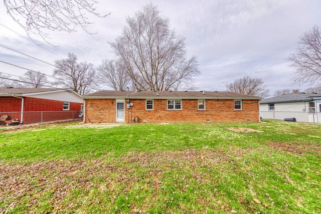 1304 Douglas Lane, Anderson, IN 46017
