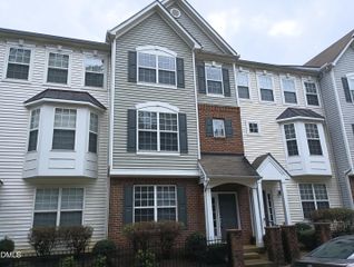 421 Madison Avenue, Cary, NC 27513