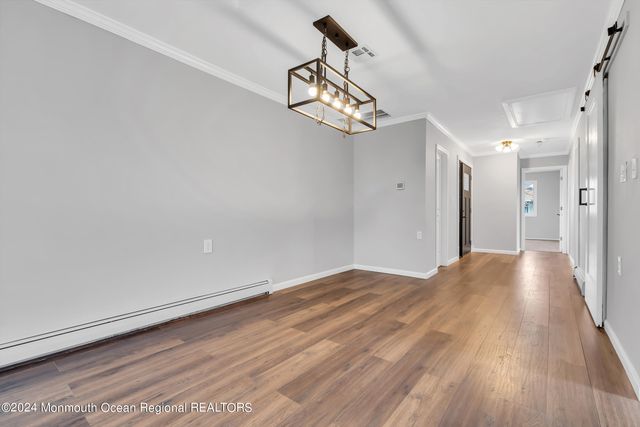 8 Venezia Street, Toms River, NJ 08757