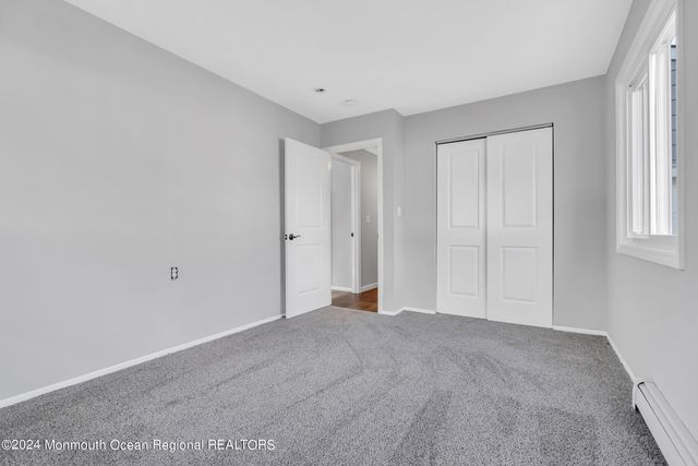 8 Venezia Street, Toms River, NJ 08757