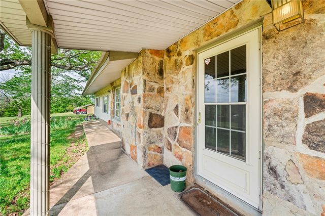 3648 and 3644 W Highway 62, Berryville, AR 72616