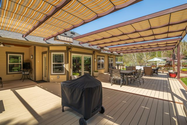 449 S Espey Road, Grants Pass, OR 97527