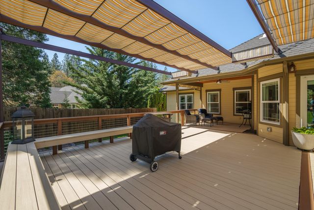 449 S Espey Road, Grants Pass, OR 97527