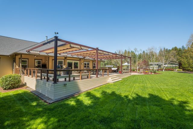 449 S Espey Road, Grants Pass, OR 97527