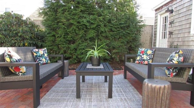 16 Carroll Avenue, Newport, RI 02840