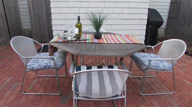 16 Carroll Avenue, Newport, RI 02840