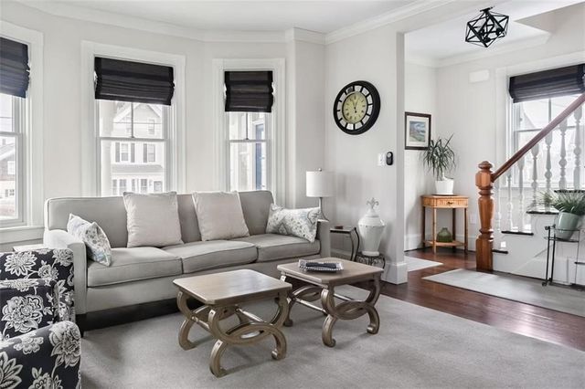 16 Carroll Avenue, Newport, RI 02840