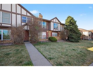 3825 S Monaco Pkwy 212, Denver, CO 80237