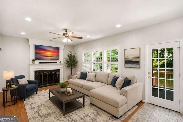 125 Leeward Run Court, Alpharetta, GA 30005