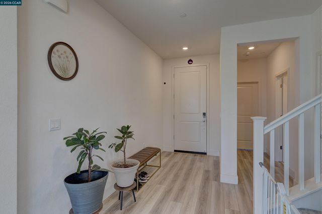 281 Cinnabar Way, Oakley, CA 94561