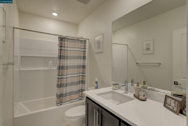 281 Cinnabar Way, Oakley, CA 94561