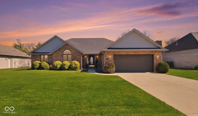 700 S Buckingham Road, Yorktown, IN 47396