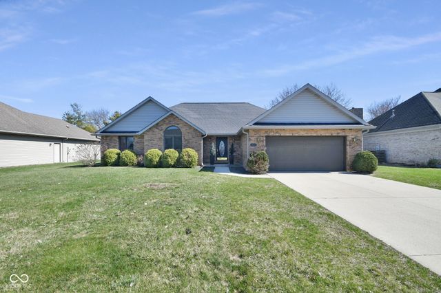 700 S Buckingham Road, Yorktown, IN 47396