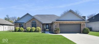 700 S Buckingham Road, Yorktown, IN 47396