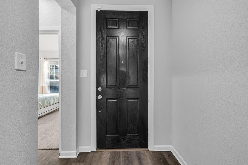 5341 waterview Court, Haltom City, TX 76137 — photo 3