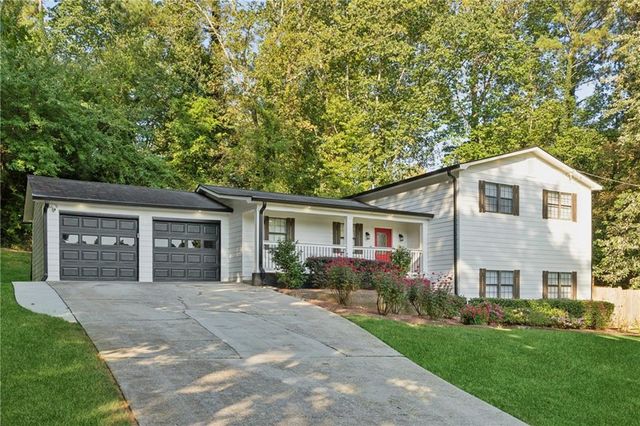 2103 Forest Court, Snellville, GA 30078