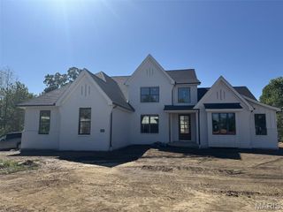 9500 Old Bonhomme Road, St Louis, MO 63132