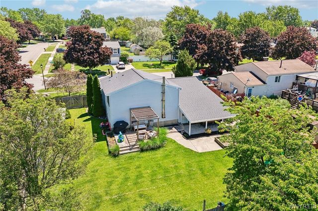 92 Woodgate Drive, Cheektowaga, NY 14227