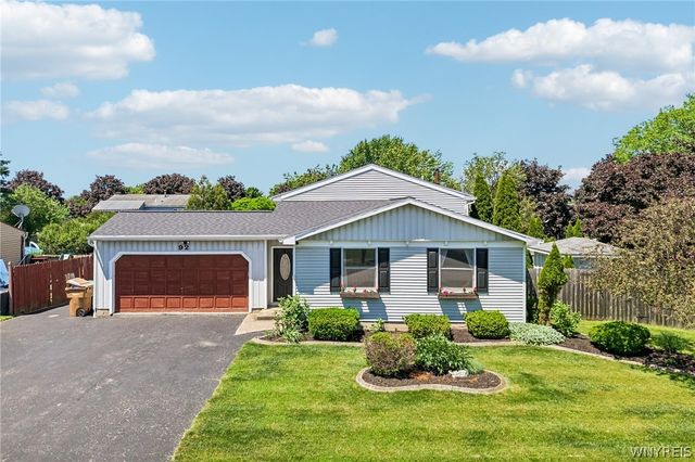 92 Woodgate Drive, Cheektowaga, NY 14227