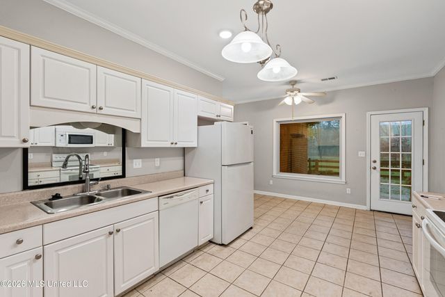 2578 Lamar Place, Hernando, MS 38632