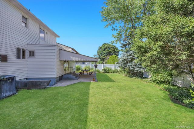 15A Totten Street, Bethpage, NY 11714