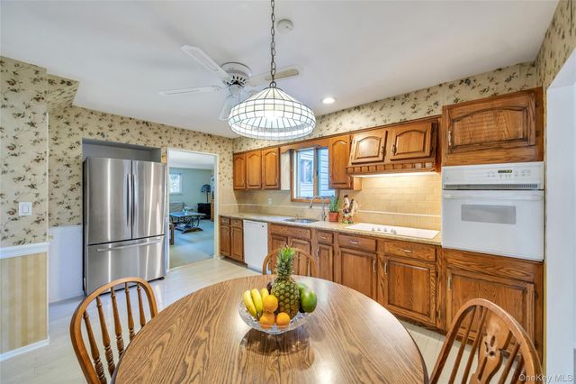15A Totten Street, Bethpage, NY 11714