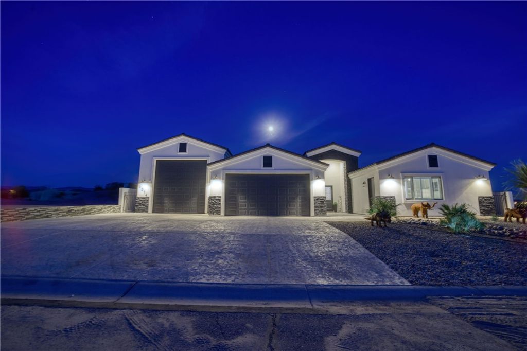 6314 S Via Del Mar, Fort Mohave, AZ 86426