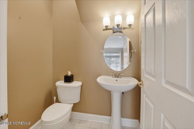 258 Shinnecock Drive, Manalapan, NJ 07726