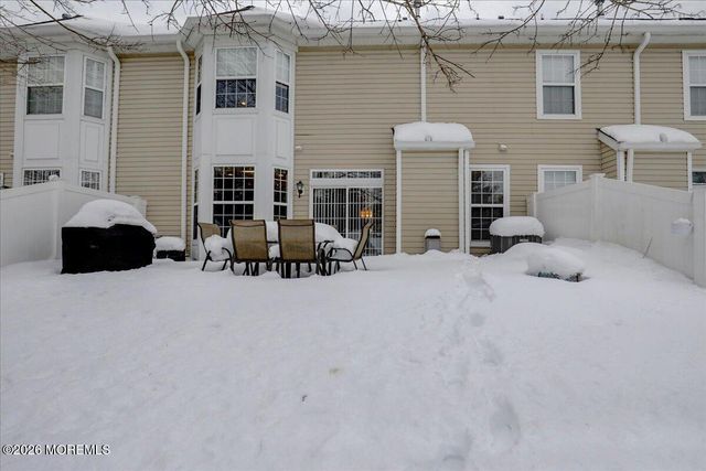 258 Shinnecock Drive, Manalapan, NJ 07726