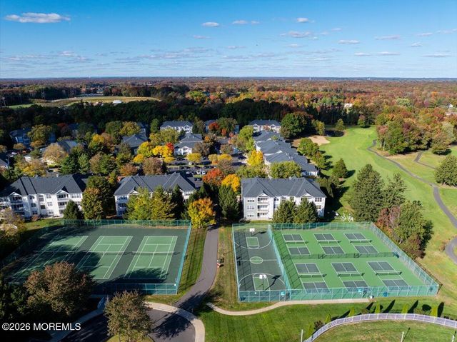 258 Shinnecock Drive, Manalapan, NJ 07726