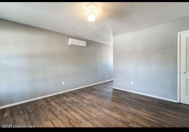 2715 E 2nd Place, Lubbock, TX 79403