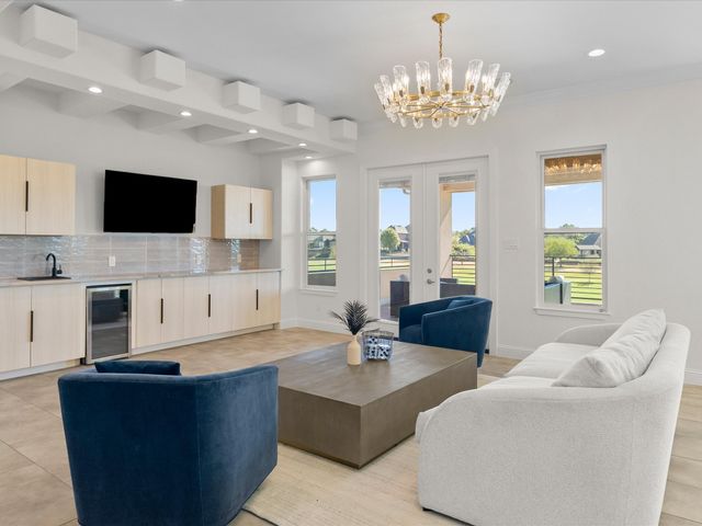 1121 Excalibur Boulevard, Lewisville, TX 75056