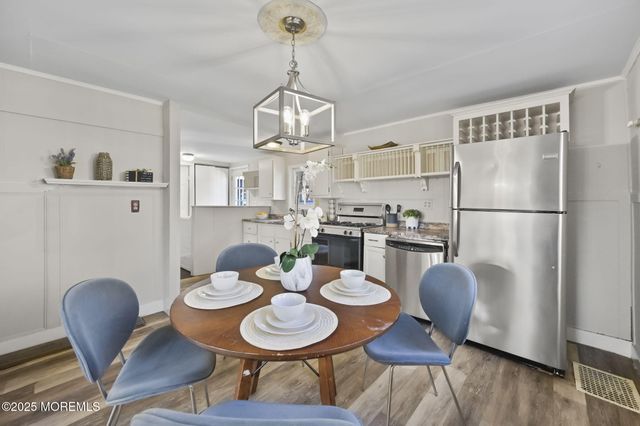 18 Union Street, Toms River, NJ 08753