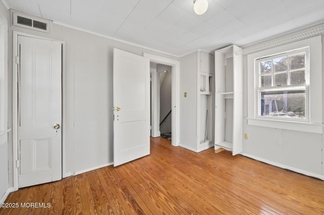 18 Union Street, Toms River, NJ 08753