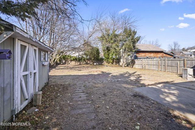 18 Union Street, Toms River, NJ 08753