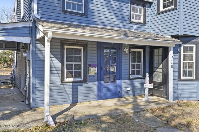 18 Union Street, Toms River, NJ 08753