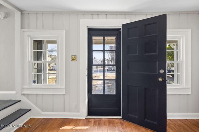 18 Union Street, Toms River, NJ 08753