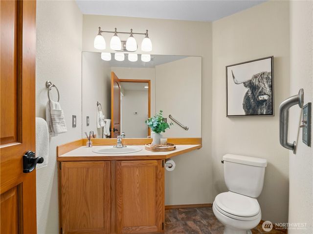 3138 Hunter Court, Enumclaw, WA 98022