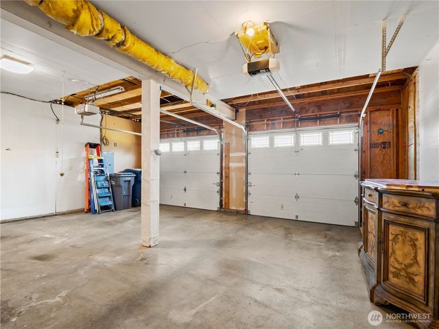 3138 Hunter Court, Enumclaw, WA 98022