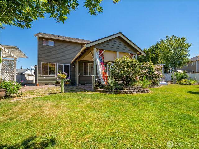 3138 Hunter Court, Enumclaw, WA 98022