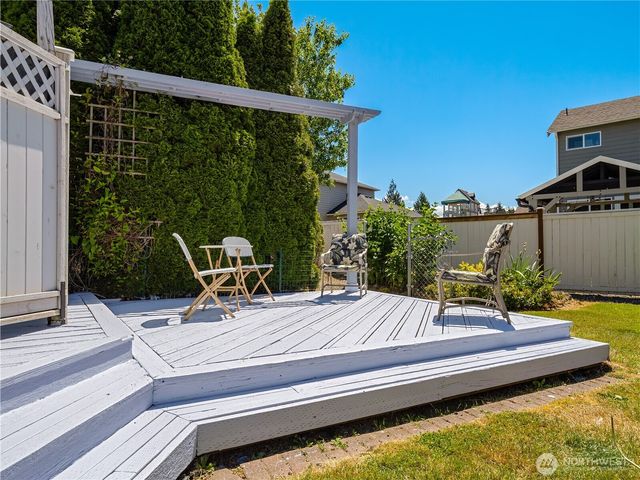3138 Hunter Court, Enumclaw, WA 98022