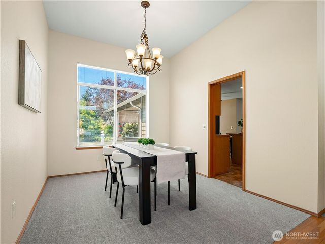 3138 Hunter Court, Enumclaw, WA 98022
