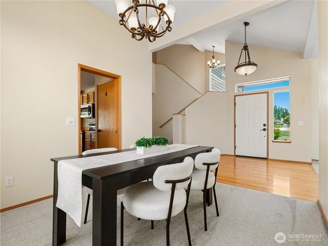 3138 Hunter Court, Enumclaw, WA 98022