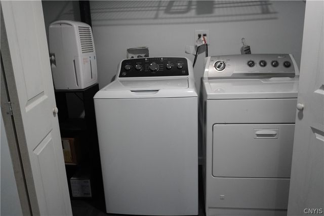 307 Gillespie Avenue, Camillus, NY 13219