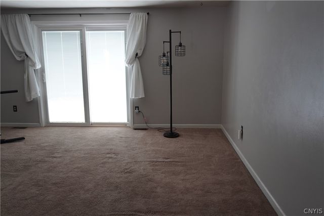 307 Gillespie Avenue, Camillus, NY 13219