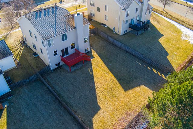 2140 Colchester Avenue, Hoffman Estates, IL 60192